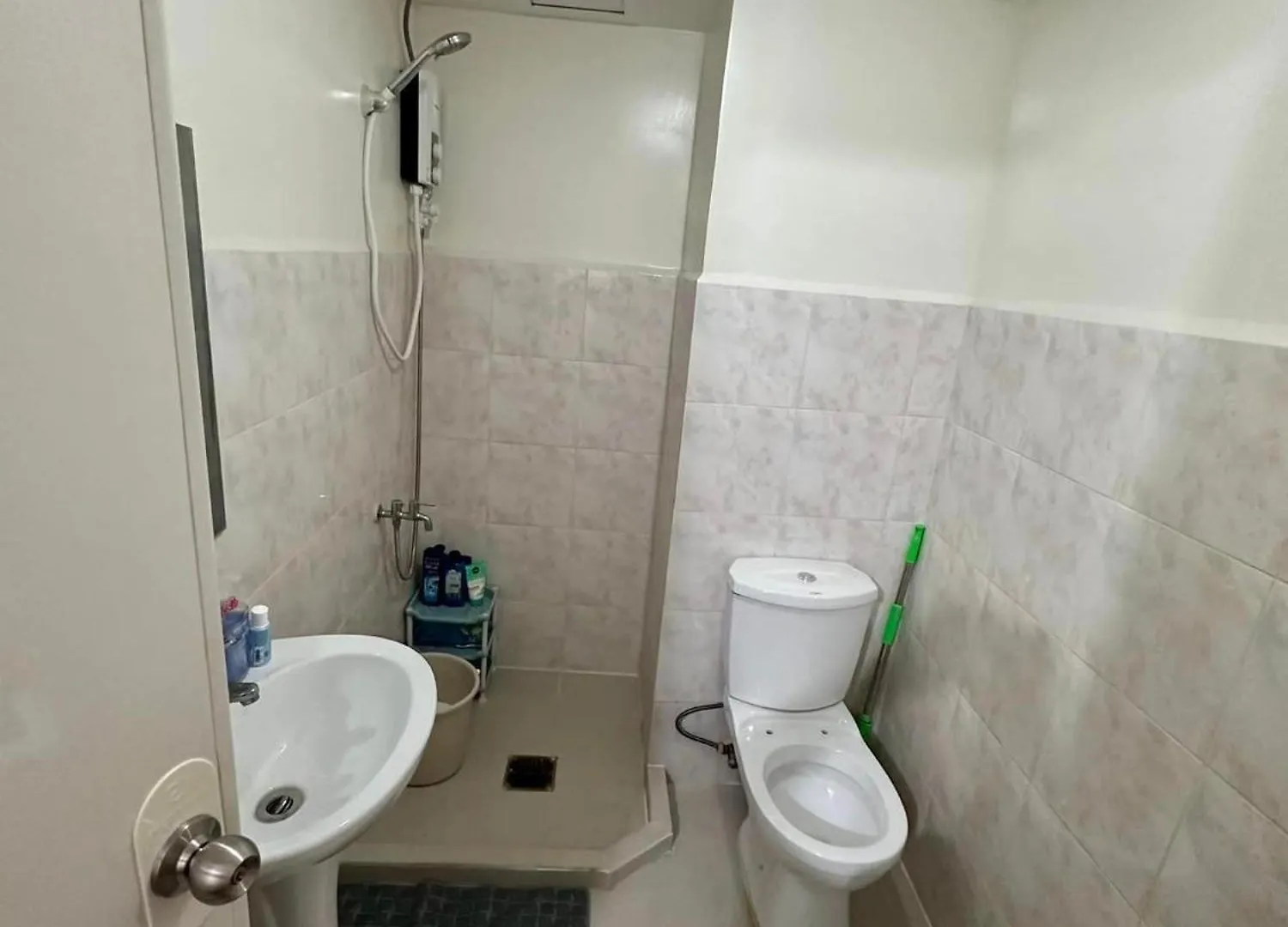 Claudia'S Condo Rental Davao City Apartmanhotel